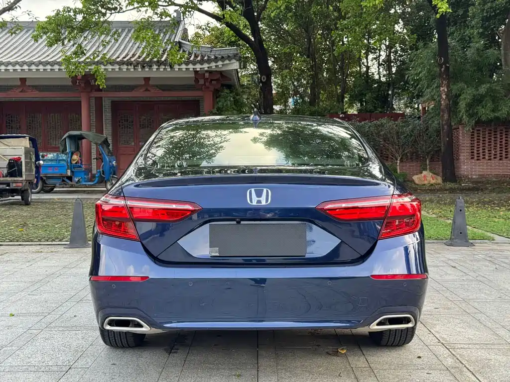 Honda Inspire 2019 — фото 5