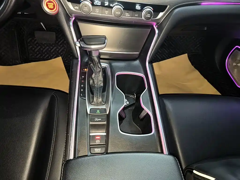 Honda Accord 2021 — фото 14