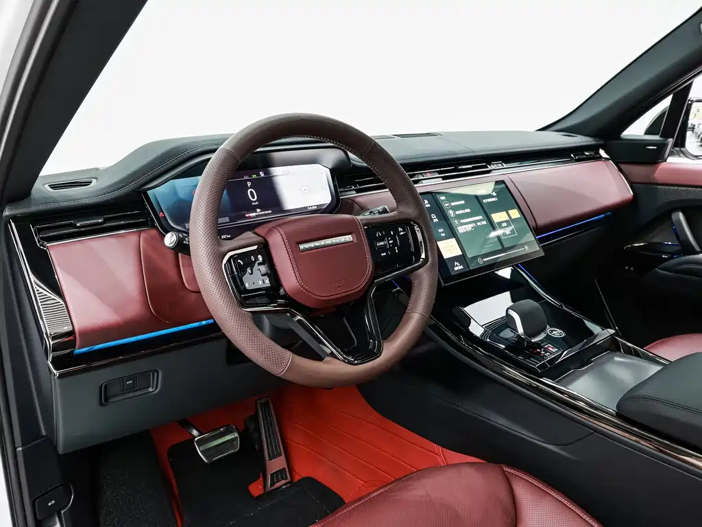 Land Rover Sport 2024 — фото 17