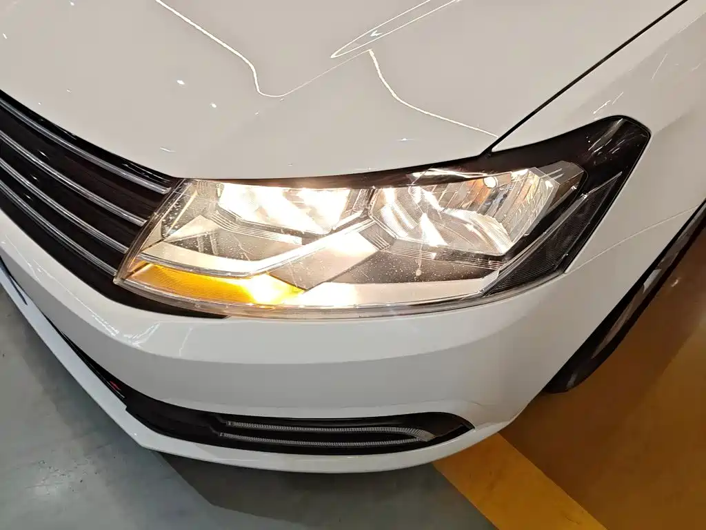 Volkswagen Lavida 2016