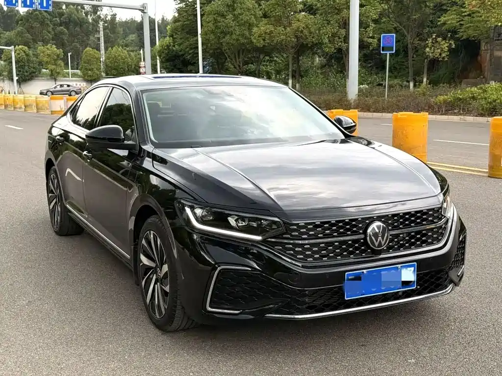 Volkswagen Passat 2021