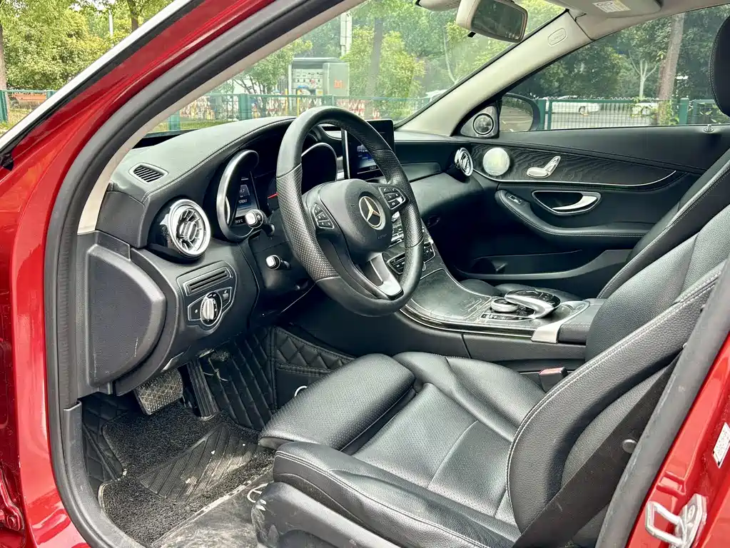 Mercedes-Benz C-Class 2016 — фото 11