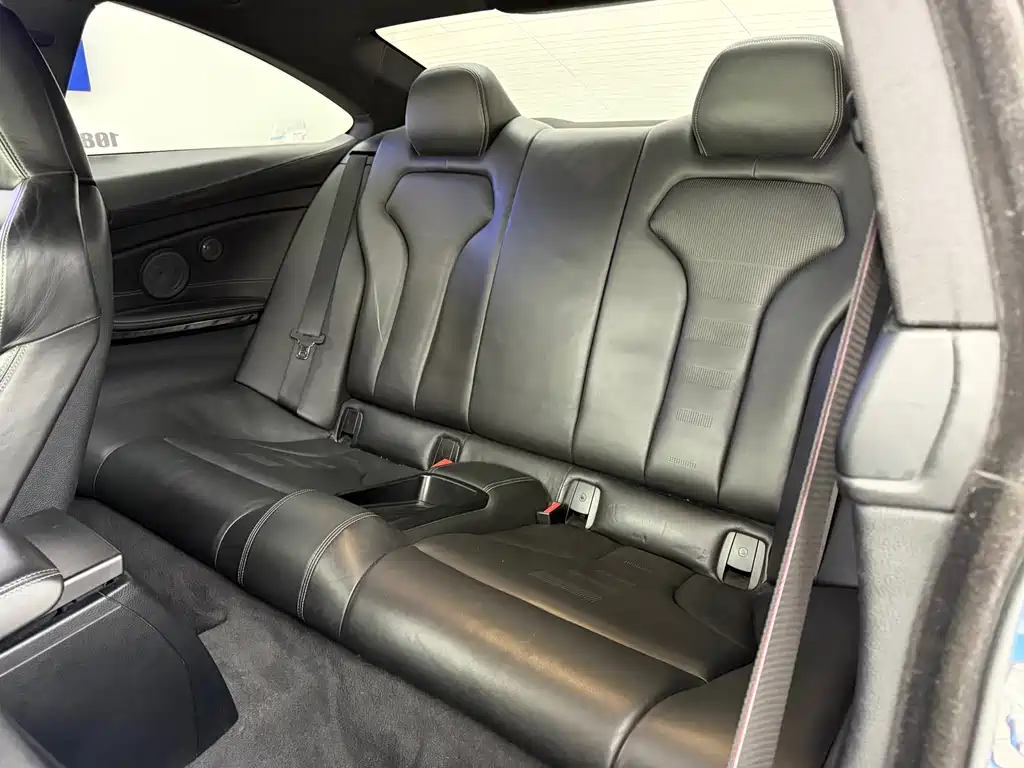 BMW M4 2016 — фото 17