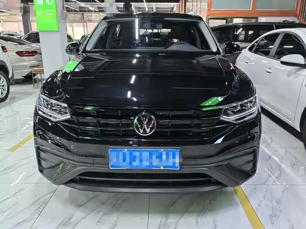 Volkswagen Tiguan L 2024