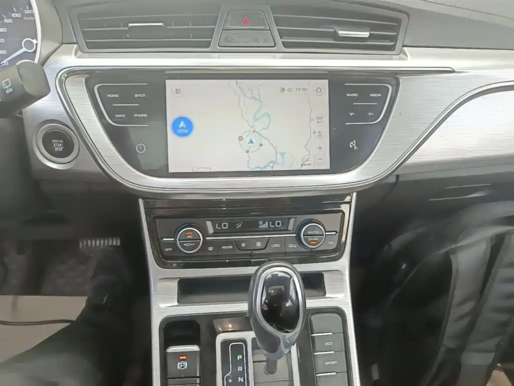 Geely Emgrand GS 2020 — фото 13