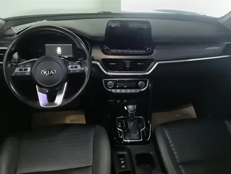 Kia Sportage 2018 — фото 12