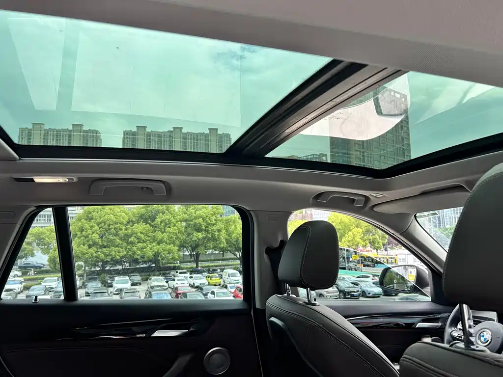 BMW X1 2022 — фото 18