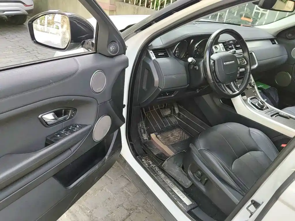 Land Rover Range Rover Evoque 2019 — фото 16