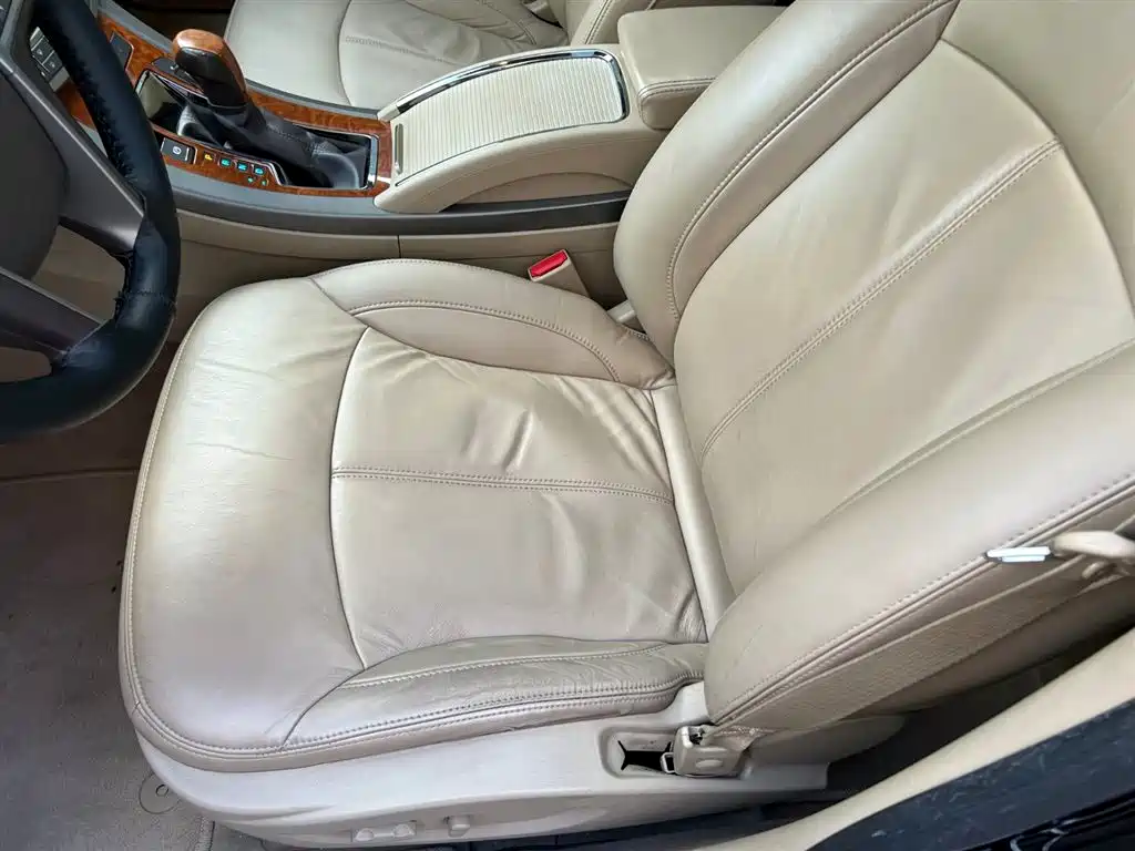 Buick LaCrosse 2012 — фото 10