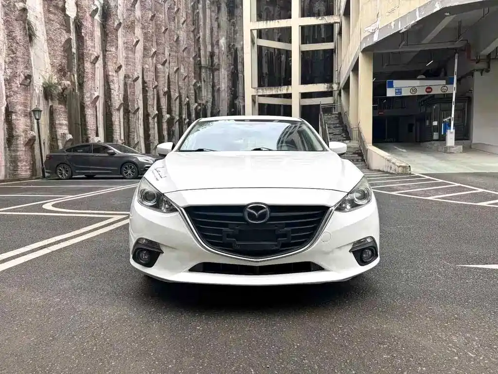 Mazda 3 Angkesela 2016