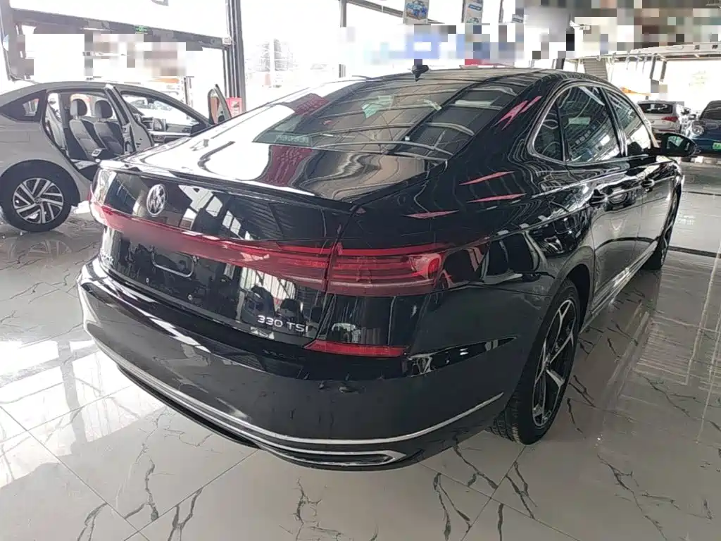 Volkswagen Passat 2022