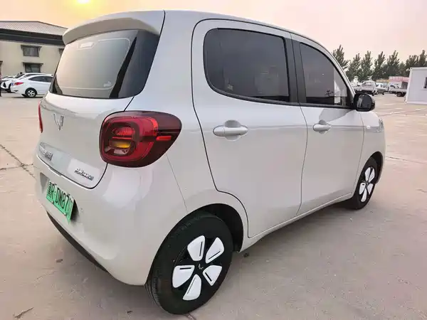 Wuling Hongguang MINIEV 2025