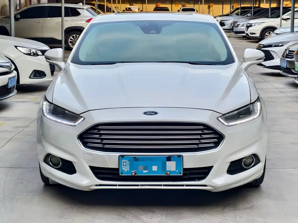 Ford Mondeo 2015 — фото 2