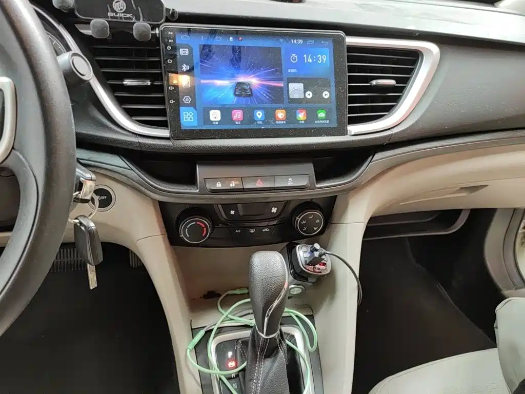 Buick Excelle 2015 — фото 6