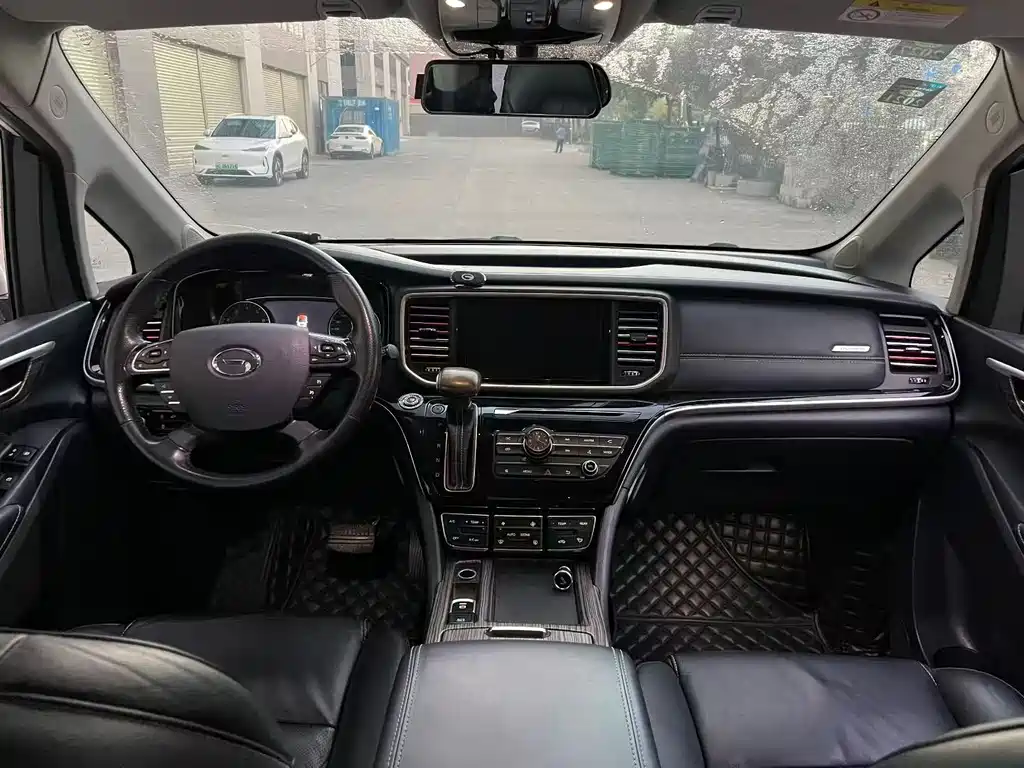 GAC Motor Trumpchi M8 2019 — фото 7