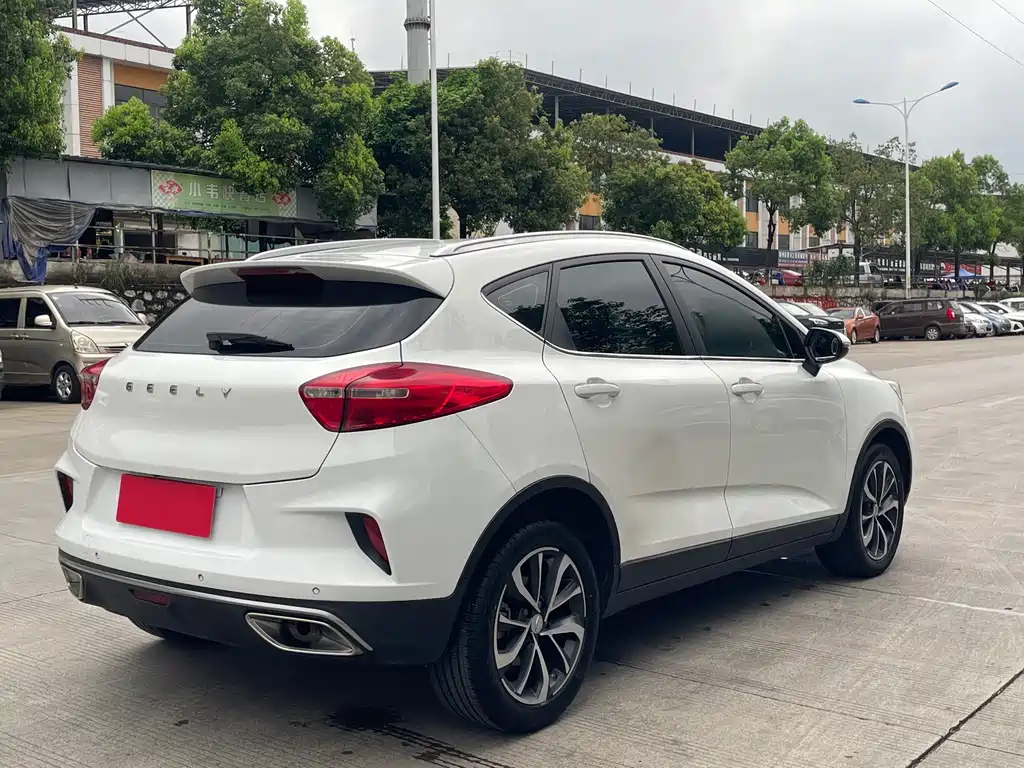 Geely Emgrand GS 2020 — фото 9