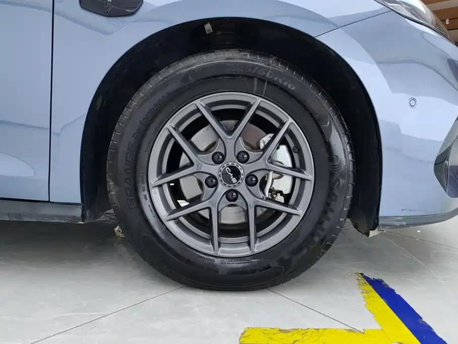 BYD Seal 06 2025