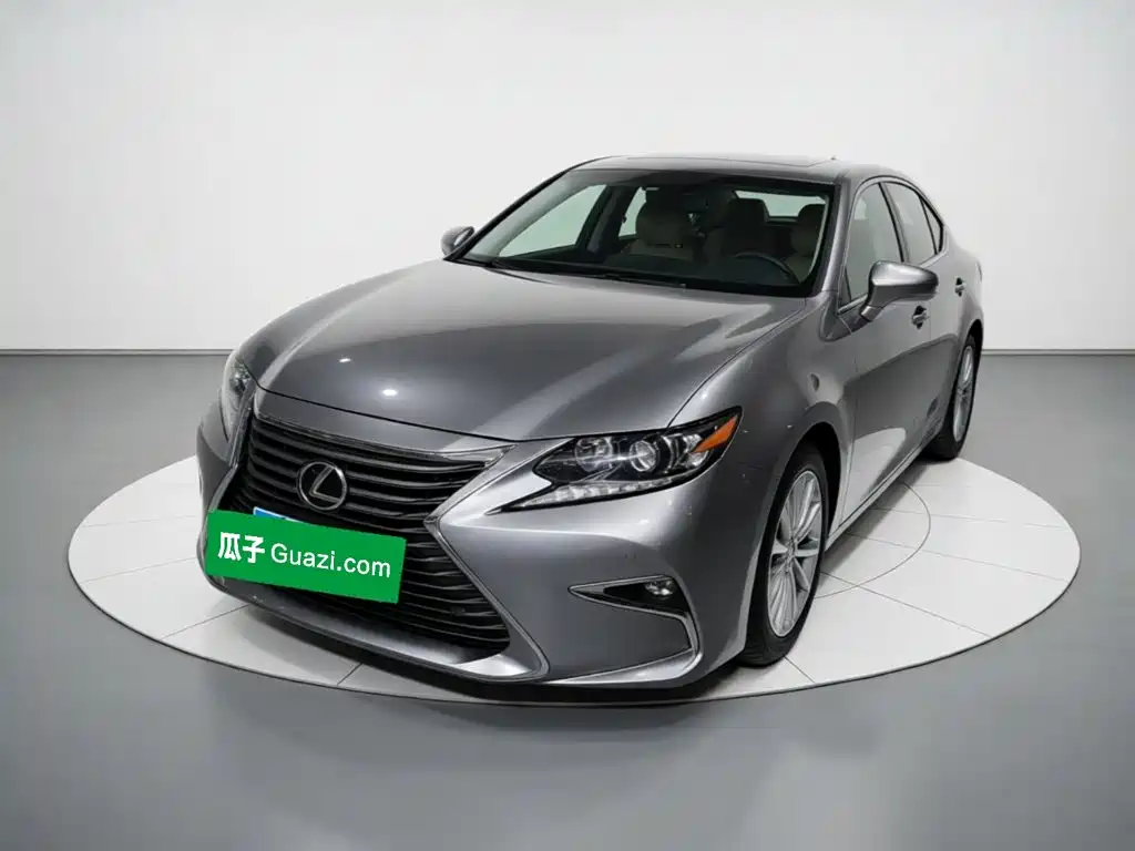Lexus ES 2017 — фото 2