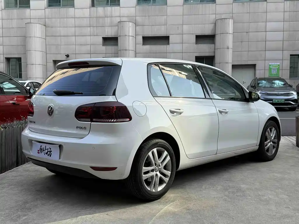 Volkswagen Golf 2014