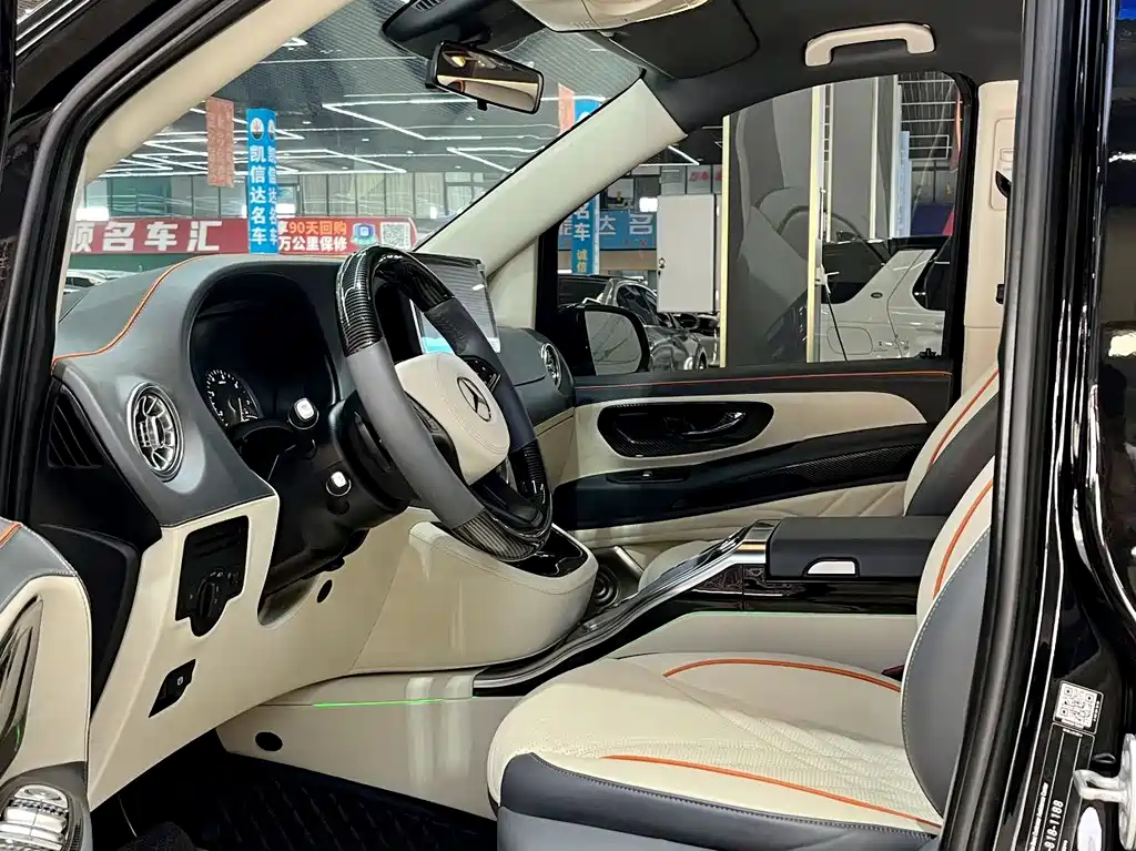 Mercedes-Benz Vito 2023 — фото 12