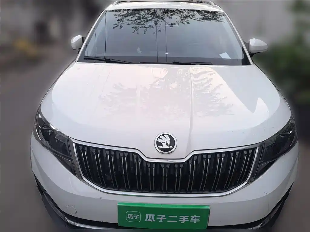 Skoda Kamiq 2020 — фото 2