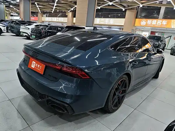 Audi A7 2021