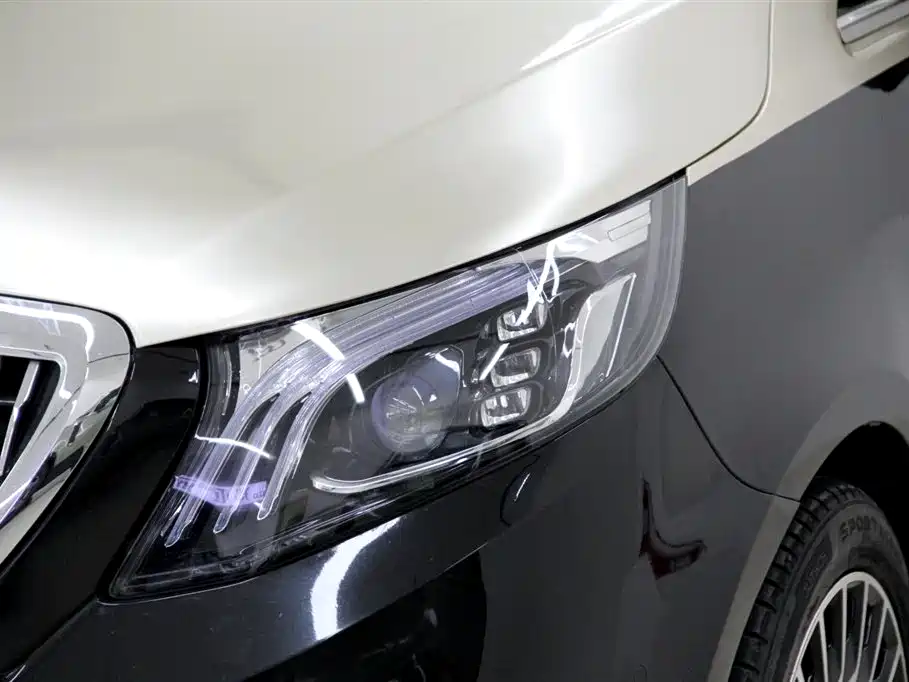 Mercedes-Benz Vito 2020 — фото 32