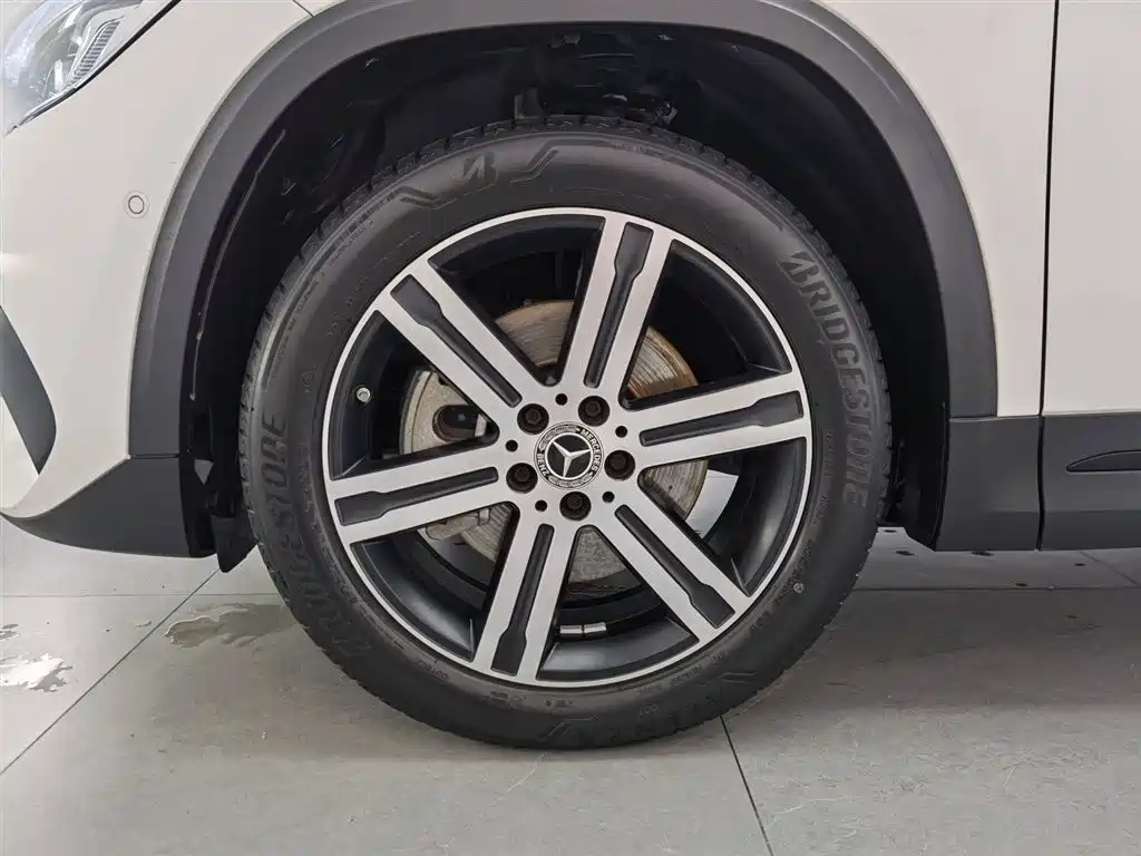 Mercedes-Benz GLA 2022 — фото 17