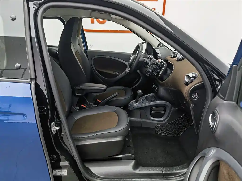 smart Forfour 2018 — фото 23