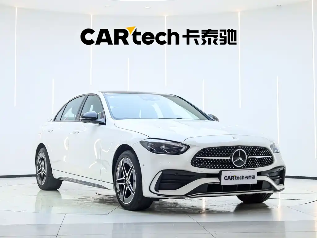 Mercedes-Benz C-Class 2024 — фото 10