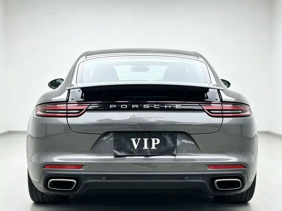 Porsche Panamera 2017 — фото 8