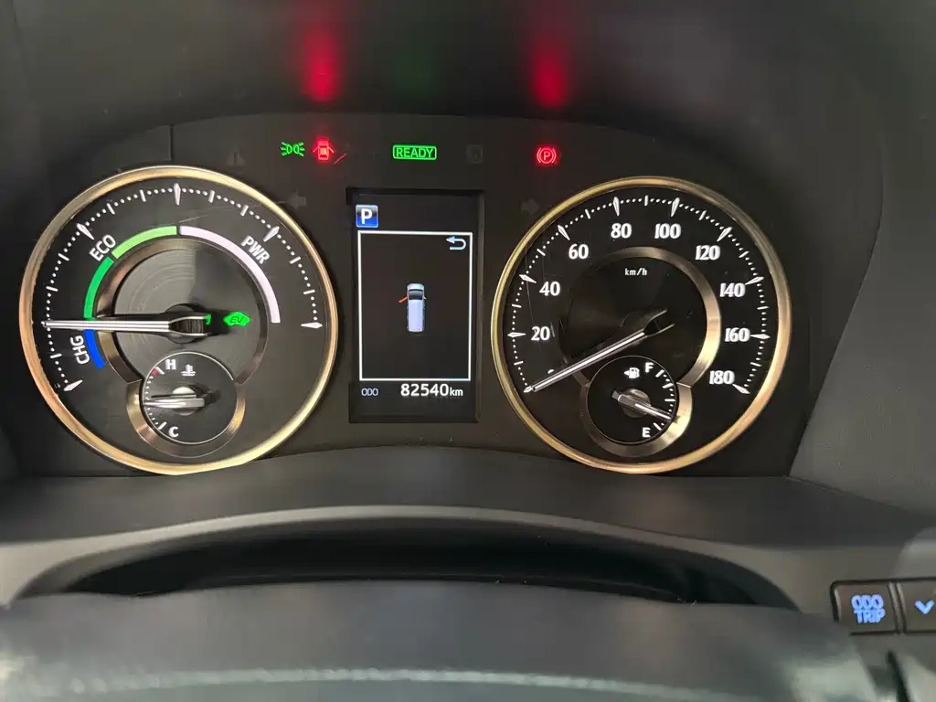 Toyota Alphard 2021 — фото 23