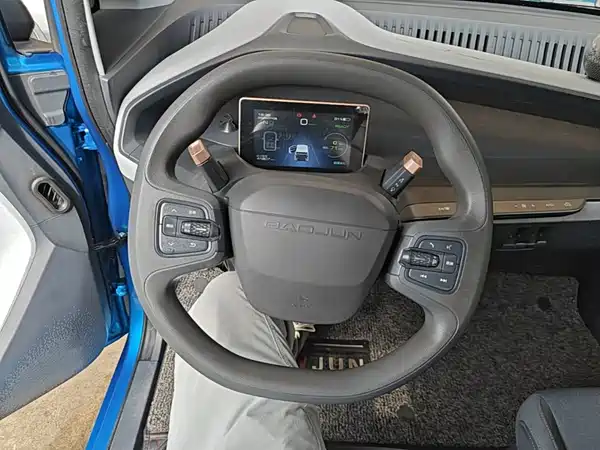 Baojun E200 2019