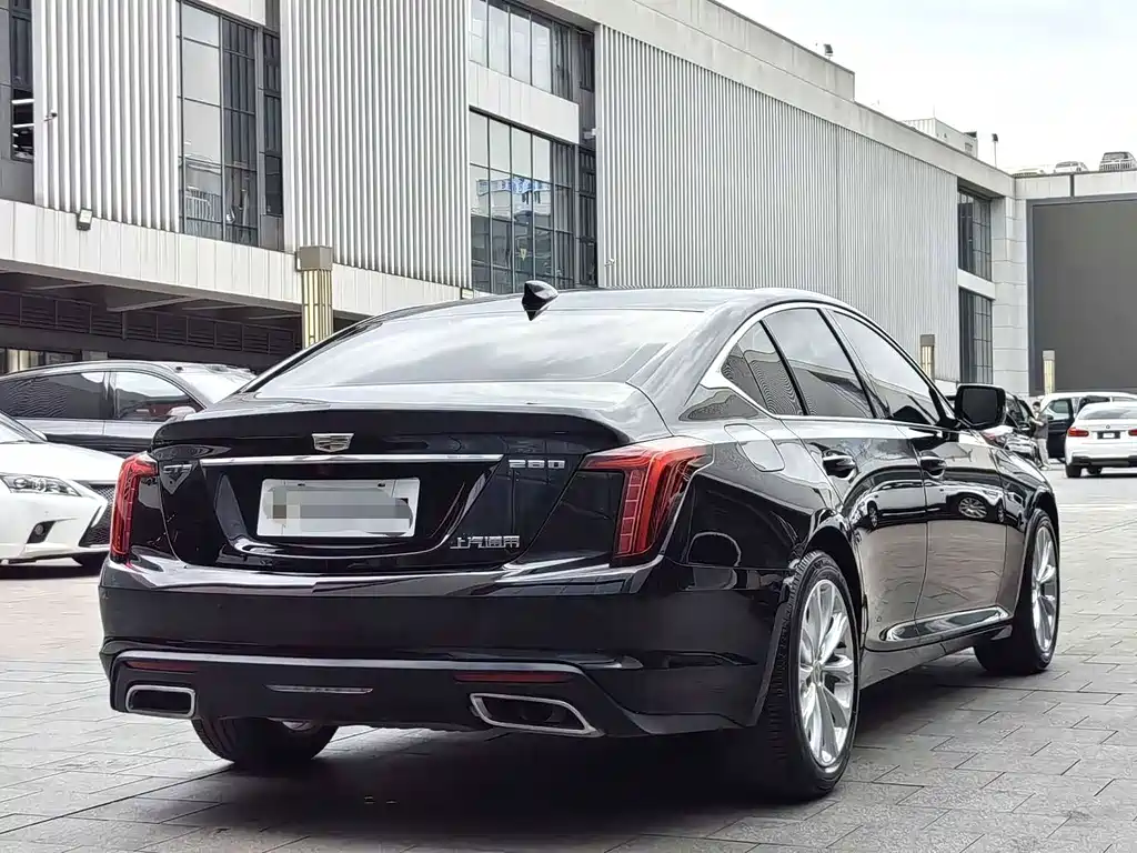 Cadillac CT5 2023 — фото 8