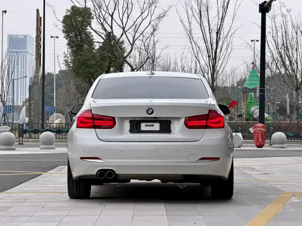 BMW 3 Series 2018