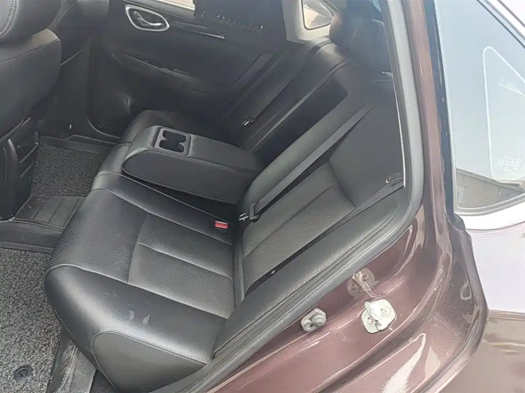 Nissan Sylphy 2016 — фото 13