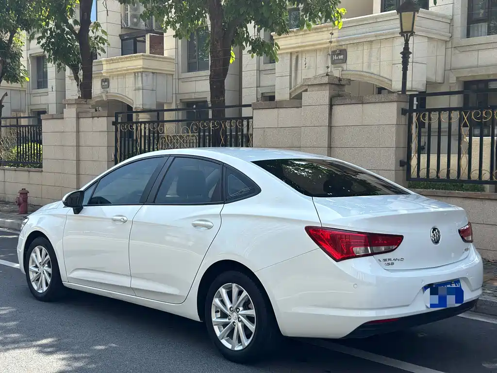 Buick Verano 2019 — фото 7