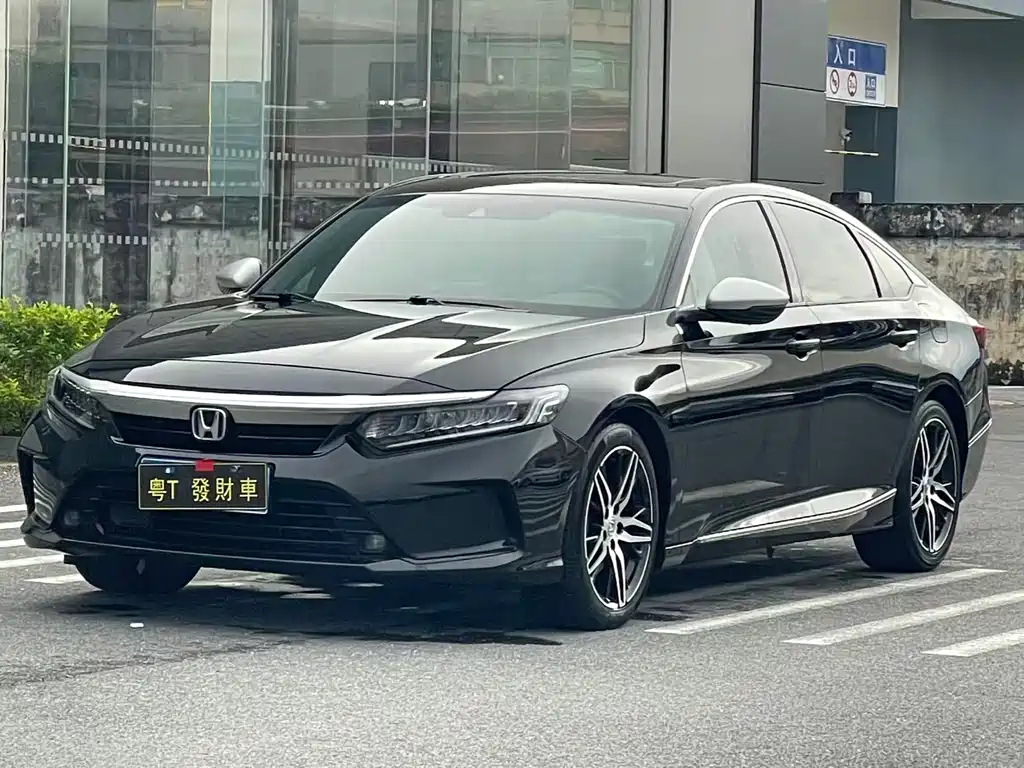 Honda Inspire 2023 — фото 1