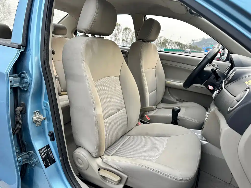 Changan V3 2014 — фото 12