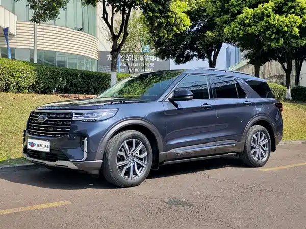 Ford Explorer 2023