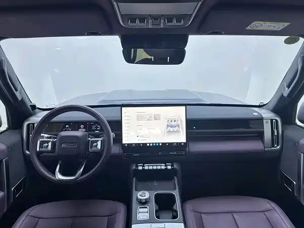 Icar V27 2026