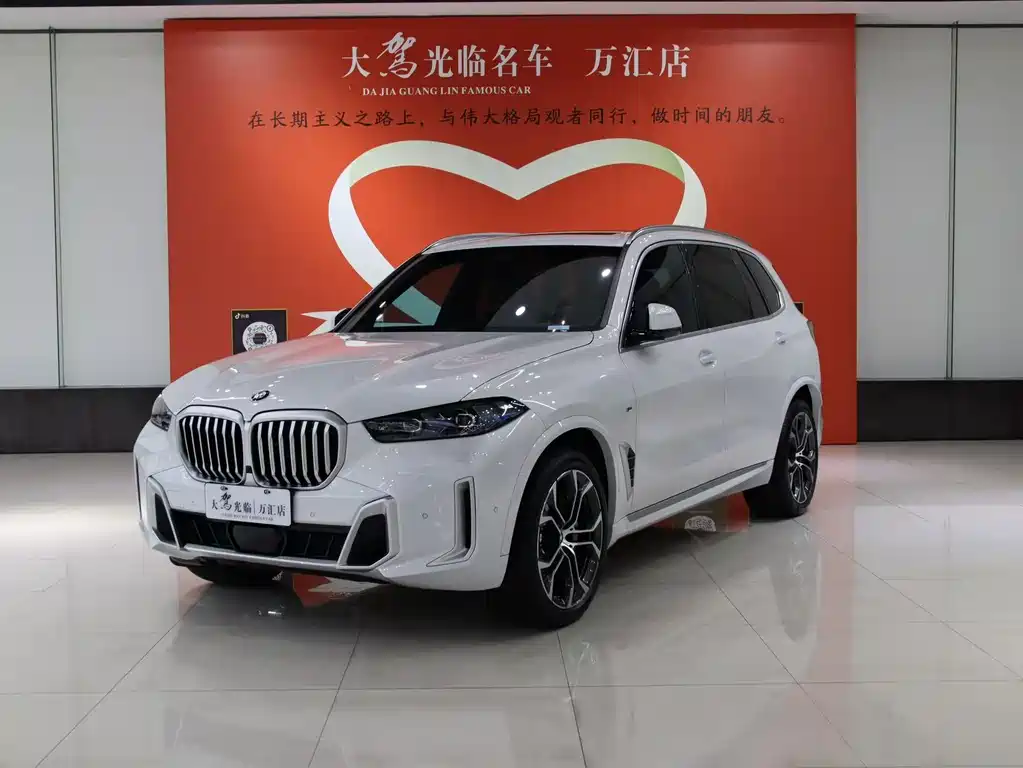 BMW X5 2024 — фото 1