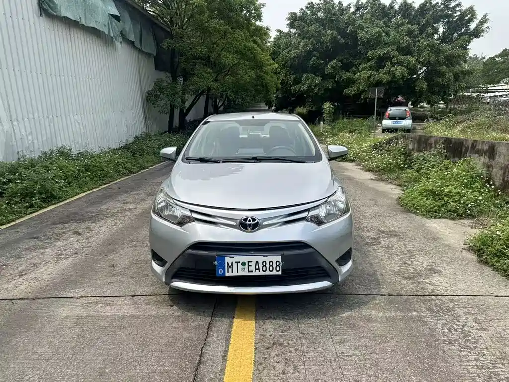 Toyota Vios 2014 — фото 2