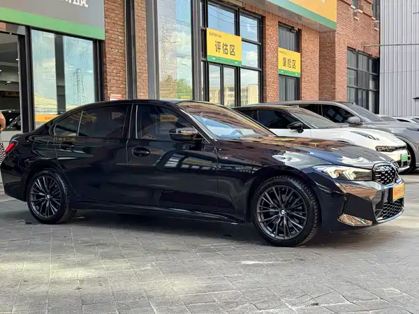 BMW 3 Series 2024