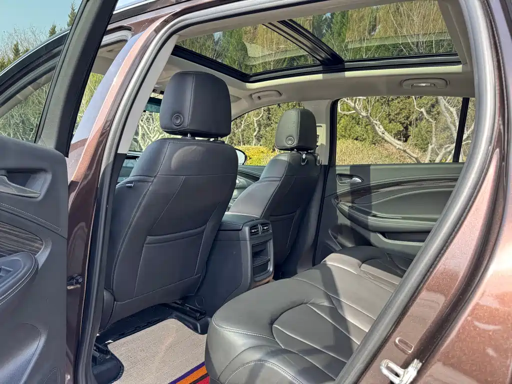 Buick Envision Plus 2020 — фото 18
