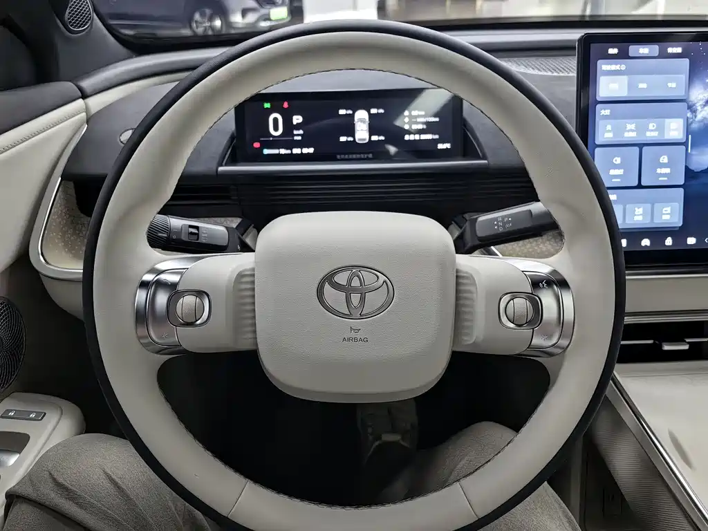 Toyota bZ3X 2025 — фото 18