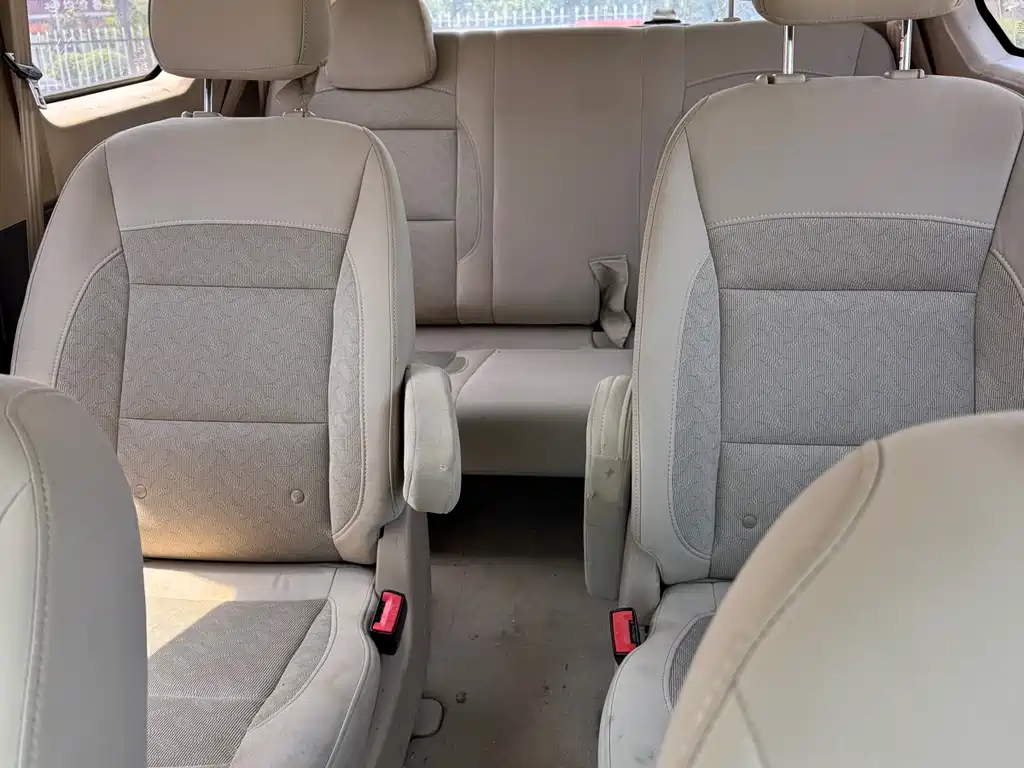 Wuling Hongguang 2018