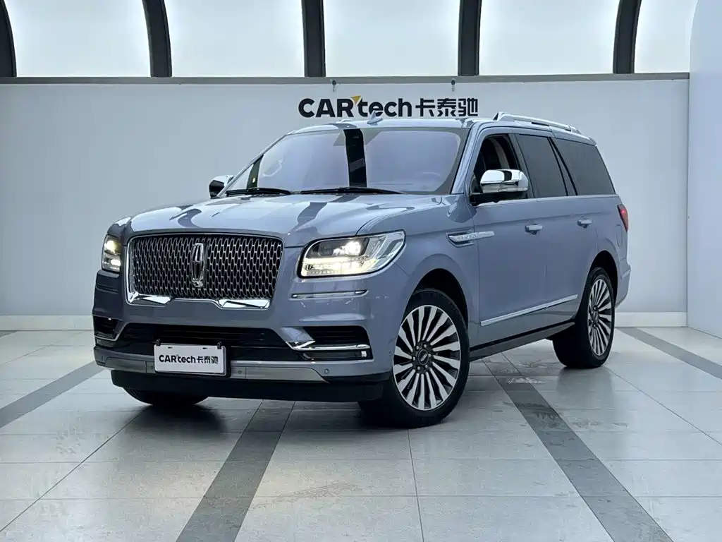 Lincoln Navigator 2019 — фото 1