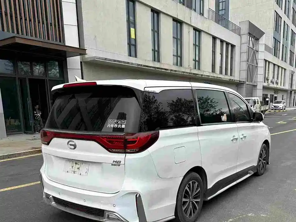 GAC Motor Trumpchi M8 2021 — фото 9