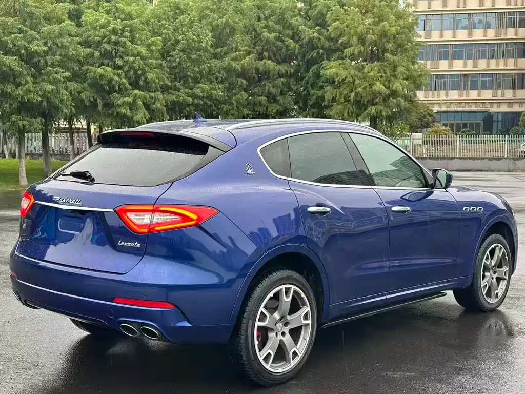 Maserati Levante 2019 — фото 6